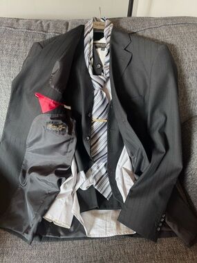 Men's Black Pinstripe Suit Jacket with Matching Vest and Gray Stripe Tie